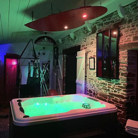 Love Room Donjon Dol In Love Bdsm Dol-de-Bretagne Exterior foto